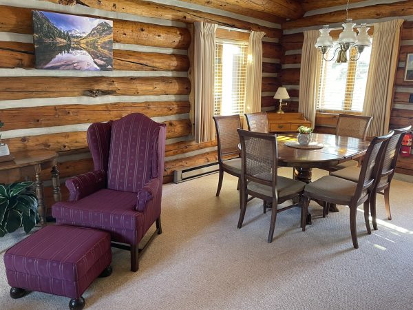 Cabin 12 Living Room