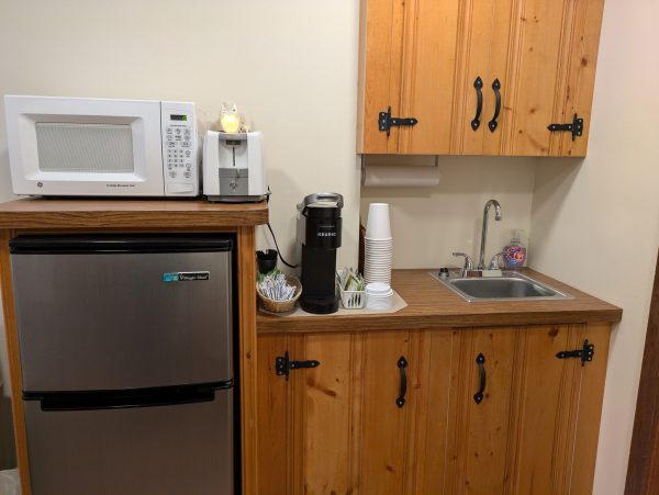 Circle Cabin Mini Kitchenette