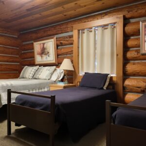 Cabin 6, Room 621, Queen and Two Twins