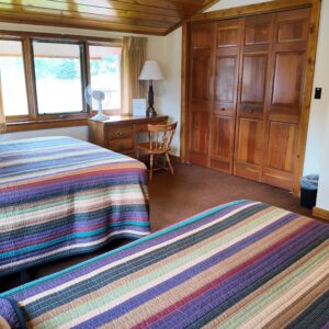 Ranch Home, Room R24, Queen & Twin Bed